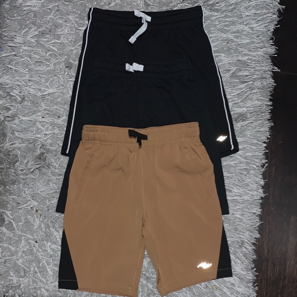 Boys shorts bundle size 6